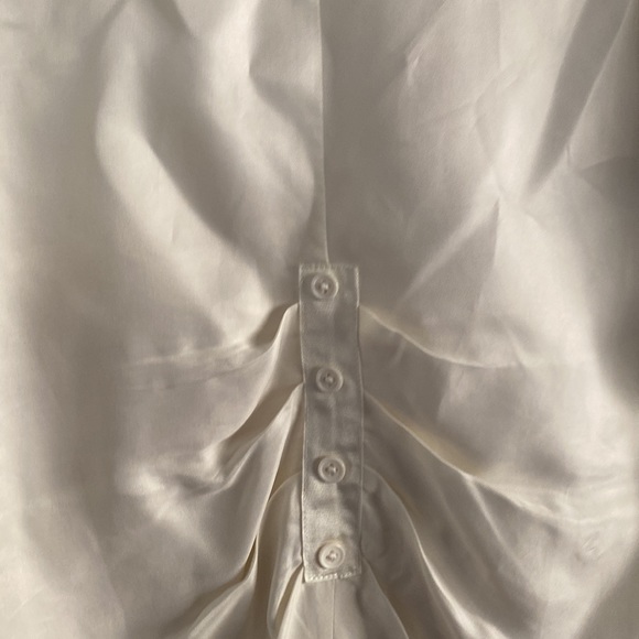 BB Dakota white shirt size M button details on the back 3/4 rolled up sl… - Picture 7 of 7